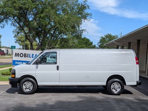 Used 2023 Chevrolet Express 2500 Extended w/ Driver Convenience Package image 8