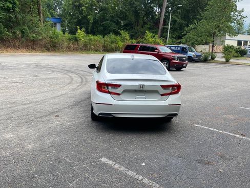 Used 2020 Honda Accord EX-L image 6