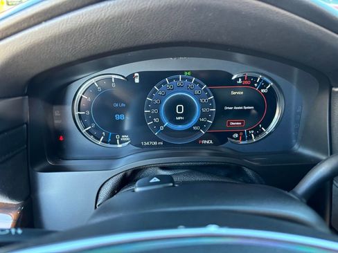 Used 2017 Cadillac Escalade Premium Luxury image 16