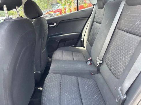 Used 2019 Kia Rio LX FWD image 11