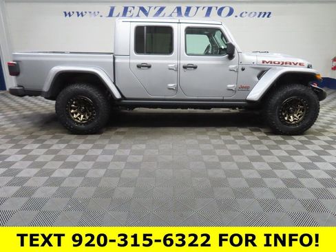 Used 2021 Jeep Gladiator Mojave image 2