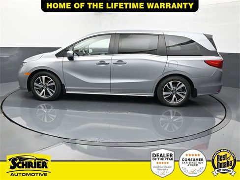 Used 2023 Honda Odyssey Touring image 4