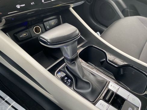 Used 2022 Hyundai Tucson SEL w/ Convenience Package image 18