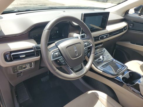 Certified 2023 Lincoln Nautilus Reserve w/ Monochromatic Package AWD/4WD image 13