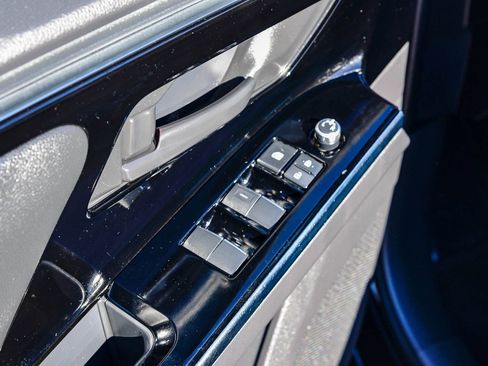 Certified 2023 Toyota bZ4X Limited image 26