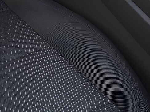 New 2025 Chevrolet Equinox LT w/ Safety and Technology Package FWD image 12