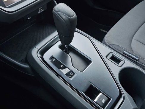 Used 2024 Subaru Crosstrek 2.0i image 33