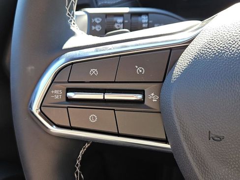 New 2026 Chevrolet Traverse LT image 24