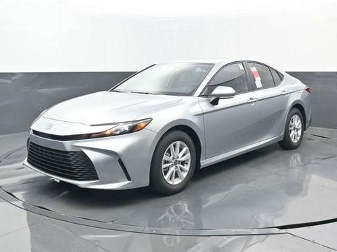 New 2026 Toyota Camry LE image 21