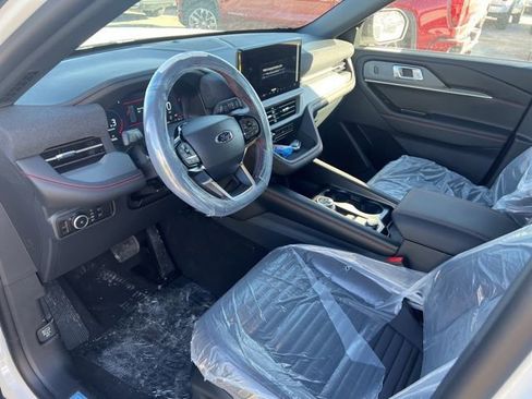 New 2026 Ford Explorer ST-Line w/ ST-Line Street Pack image 20