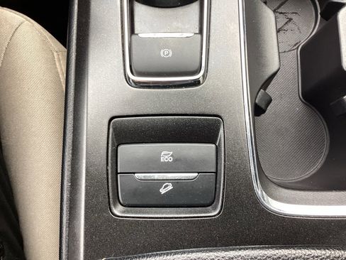 Used 2018 Ford Fusion S image 52