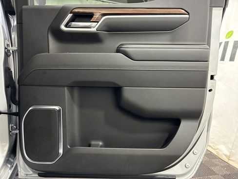 Used 2022 Chevrolet Silverado 1500 LT image 14