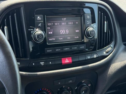 Used 2020 RAM ProMaster City Tradesman SLT w/ Window Group 05 FWD image 16