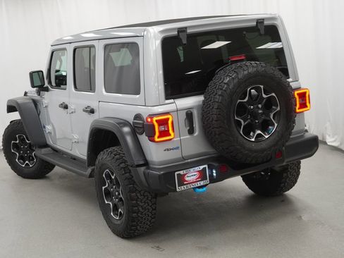 Used 2022 Jeep Wrangler Unlimited Rubicon 4xe w/ Cold Weather Group image 15