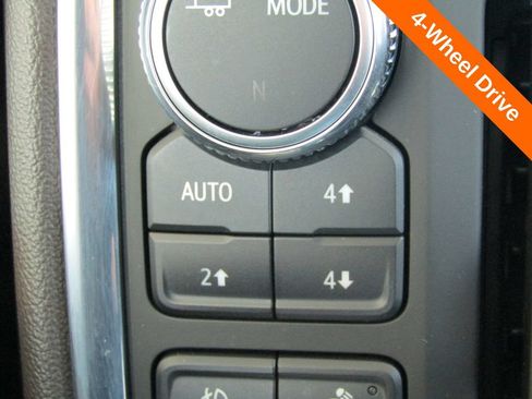 Used 2023 GMC Sierra 3500 Denali w/ Denali Ultimate Package AWD/4WD image 15