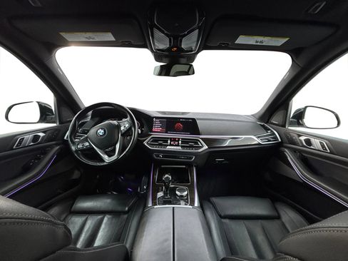 Used 2019 BMW X5 xDrive50i image 17