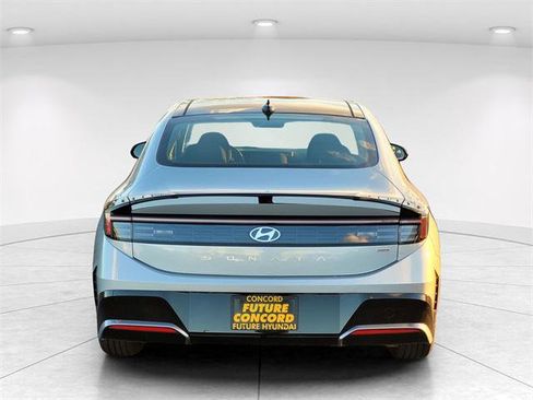 New 2026 Hyundai Sonata SEL image 4