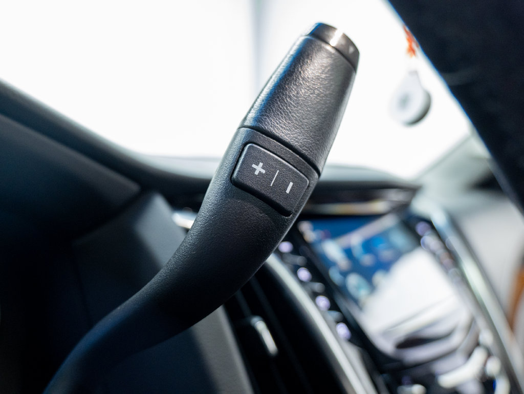 Used 2019 Cadillac Escalade Luxury AWD/4WD image 38