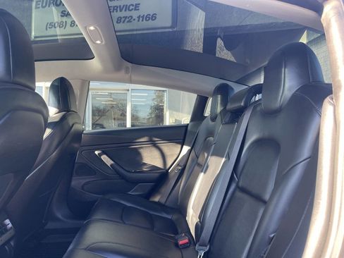 Used 2020 Tesla Model 3 Long Range image 22