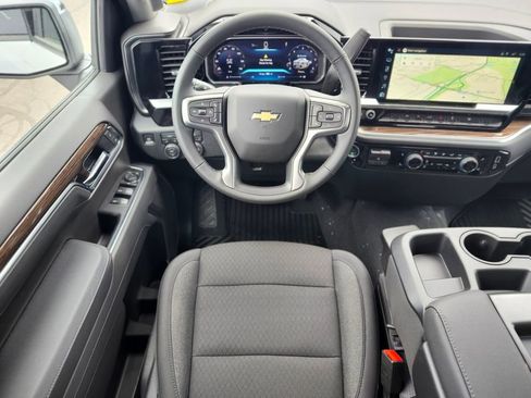 New 2026 Chevrolet Silverado 1500 LT AWD/4WD image 11