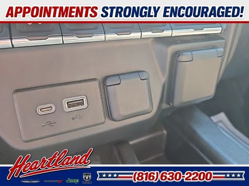Used 2019 Chevrolet Silverado 1500 High Country w/ Safety Package II AWD/4WD image 76