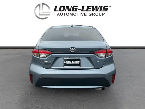 Used 2022 Toyota Corolla LE FWD image 5