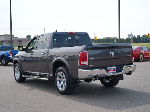 Used 2016 RAM 1500 Laramie AWD/4WD image 5