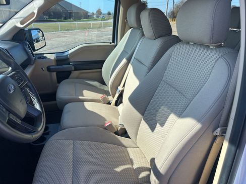 Used 2020 Ford F150 XLT w/ Equipment Group 302A Luxury image 14