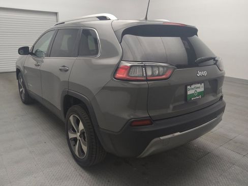 Used 2020 Jeep Cherokee Limited w/ Luxury Group FWD image 5