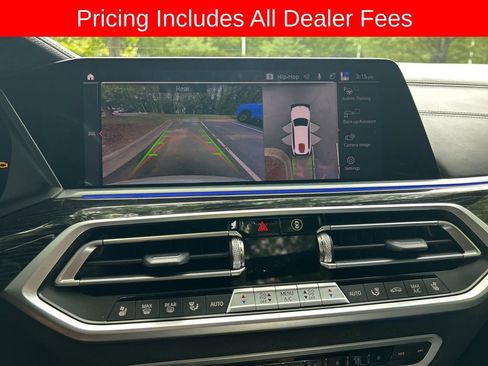 Used 2021 BMW X7 M50i w/ Dynamic Handling Package AWD/4WD image 8