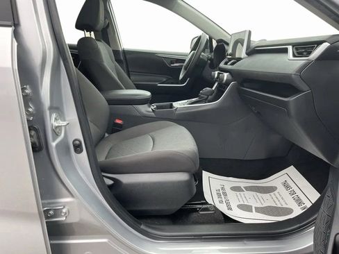 Used 2023 Toyota RAV4 XLE w/ Convenience Package image 22