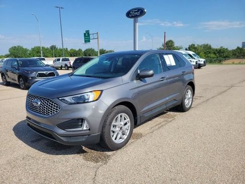 Used 2024 Ford Edge SEL w/ Convenience Package AWD/4WD image 18