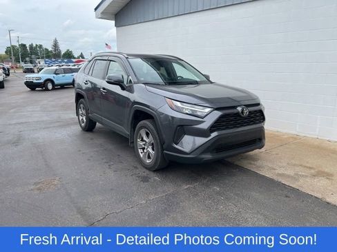 Used 2023 Toyota RAV4 XLE w/ Convenience Package AWD/4WD image 4