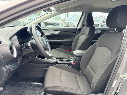 Certified 2023 Kia Forte LXS image 17