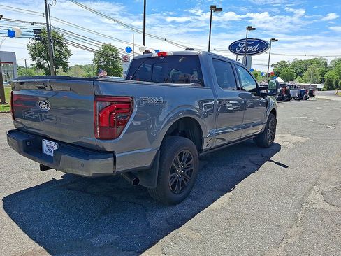Certified 2024 Ford F150 Platinum w/ FX4 Off-Road Package AWD/4WD image 31