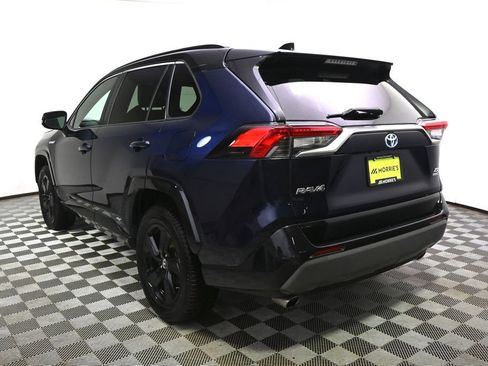 Used 2019 Toyota RAV4 XSE image 4