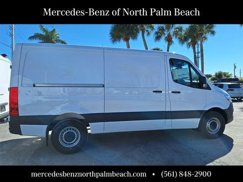 New 2025 Mercedes-Benz Sprinter 2500 image 6