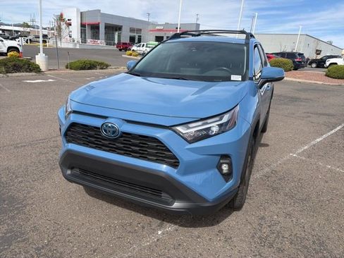 Used 2023 Toyota RAV4 AWD Hybrid image 5