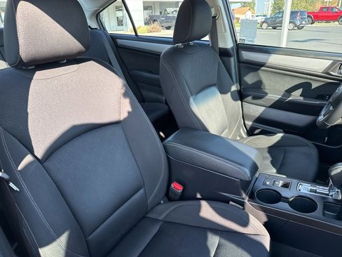 Used 2019 Subaru Legacy 2.5i Premium image 10