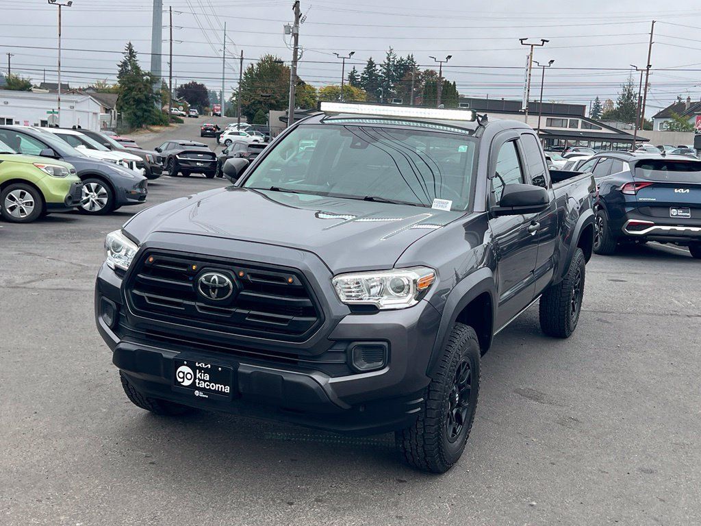 Used 2019 Toyota Tacoma SR w/ SX Package RWD image 5
