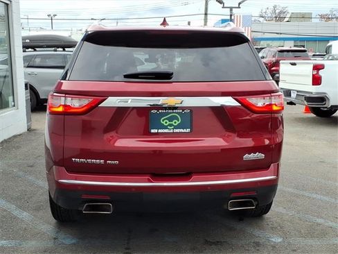 Certified 2020 Chevrolet Traverse High Country w/ LPO, Floor Liner Package image 5