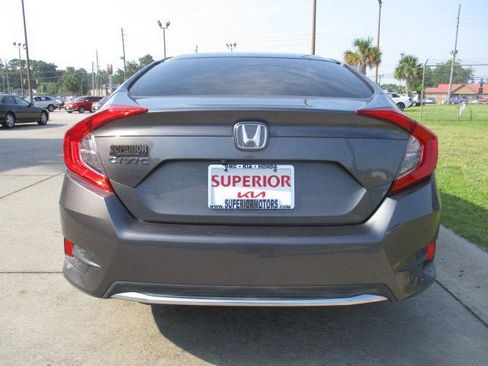 Used 2019 Honda Civic LX image 4