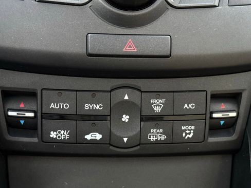 Used 2012 Acura TSX Sedan image 33