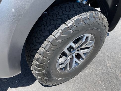 Used 2018 Ford F150 Raptor w/ Equipment Group 802A Luxury AWD/4WD image 39
