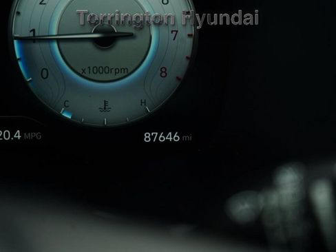 Used 2022 Hyundai Santa Fe Limited image 11