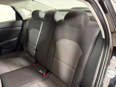 Used 2023 Kia Forte LXS image 21