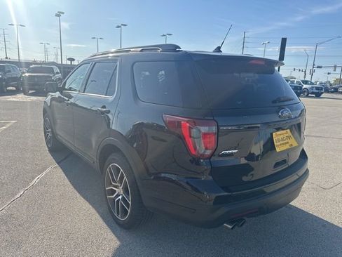 Used 2018 Ford Explorer Sport AWD/4WD image 3