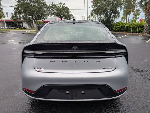 New 2025 Toyota Prius XSE Premium image 5