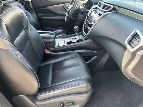 Used 2015 Nissan Murano Platinum w/ Platinum Technology Package FWD image 12