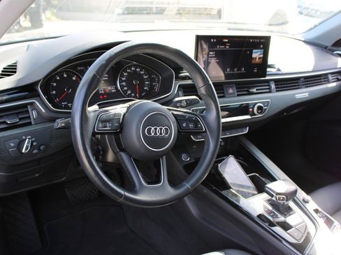 Used 2021 Audi A4 2.0T Premium w/ Convenience Package image 11